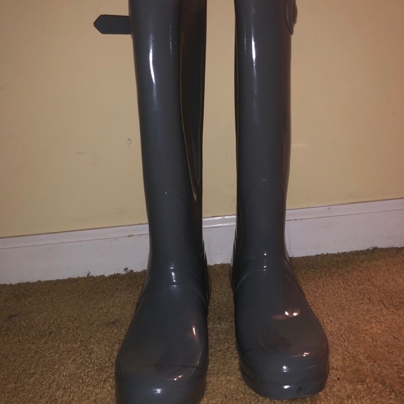 Grey Glossy Hunter Boots - Picture 2 of 3